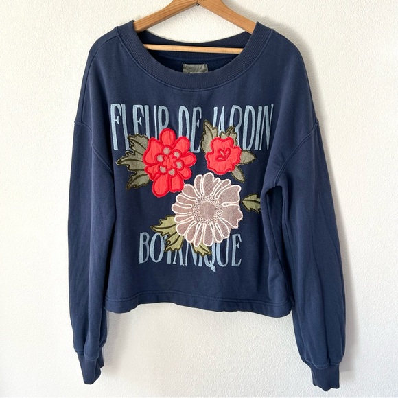Anthropologie 100% Cotton Floral Appliqué Pullover Sweatshirt Boxy Cozy Size M - Picture 6 of 9